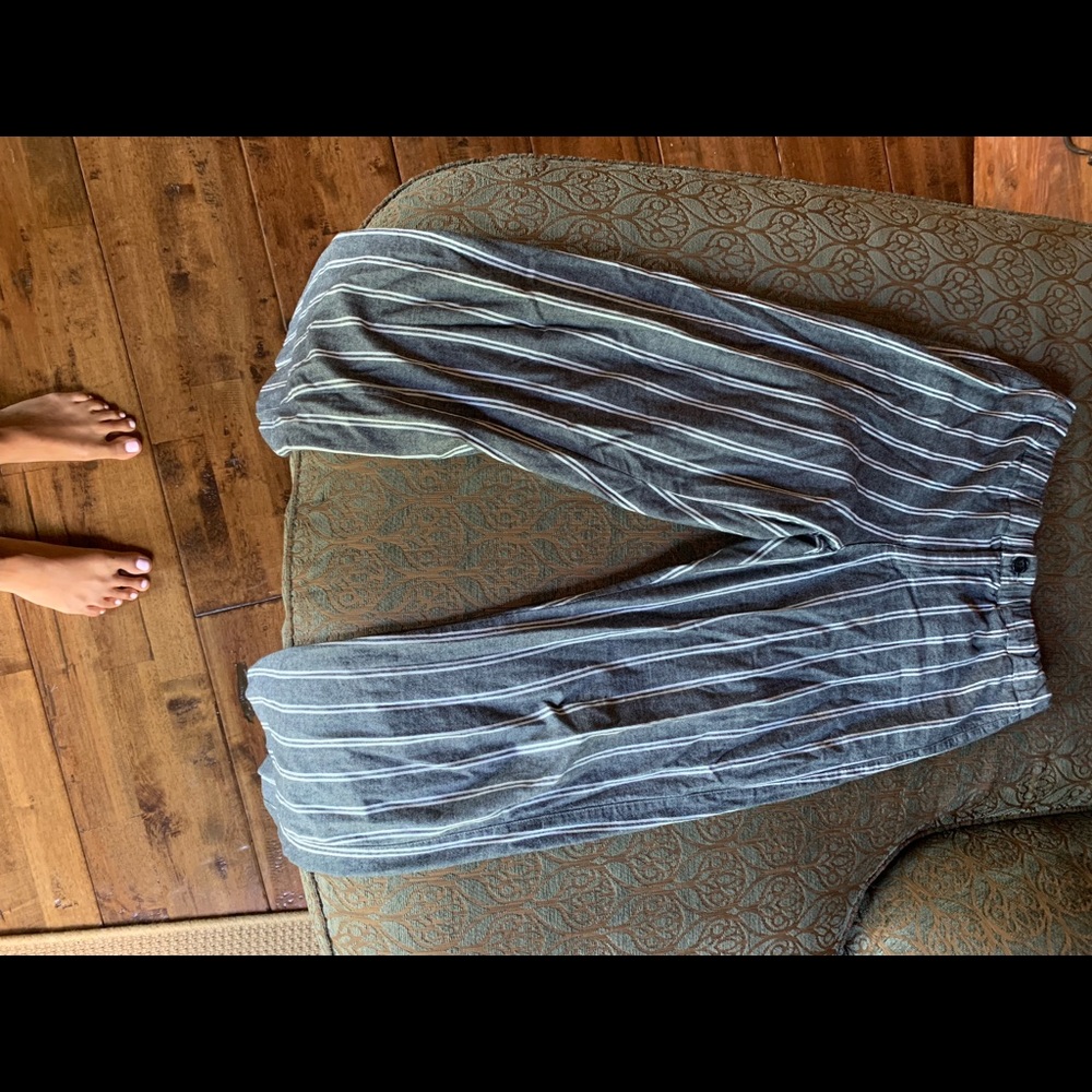 Brandy Melville pants